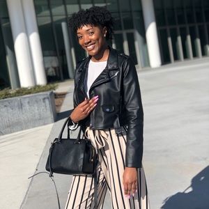 Meet your Posher, Kayla